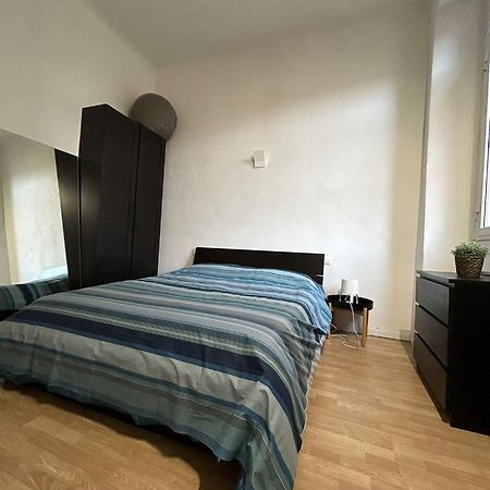 Ampio Bilocale Sui Navigli Milanoアパートメント エクステリア 写真