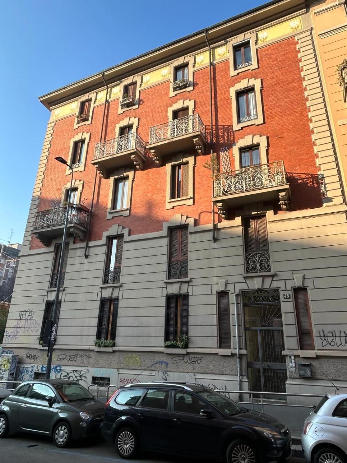 Ampio Bilocale Sui Navigli Milanoアパートメント エクステリア 写真